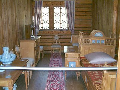 Bed room